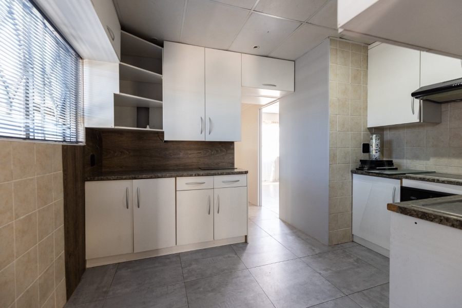 4 Bedroom Property for Sale in Bluewater Bay Eastern Cape